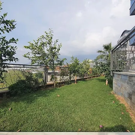 Duplex With View Аланія